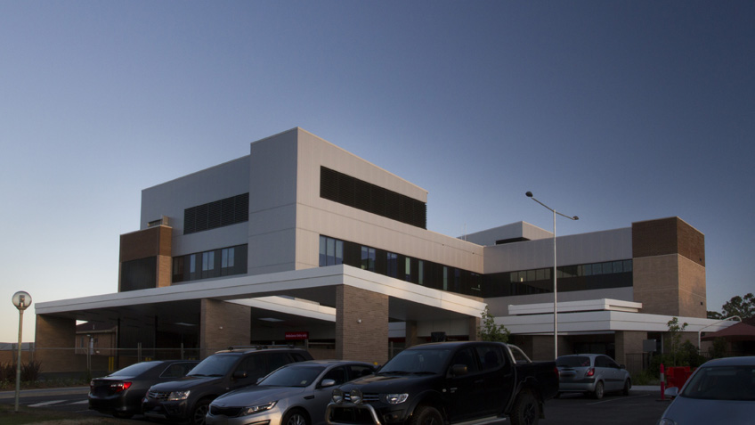 Kempsey District Hospital, Exterior