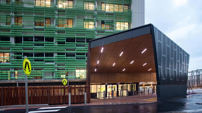 Rockhampton Base Hospital, Exterior